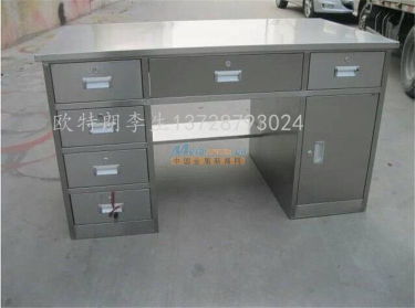 裝飾與實(shí)用兼?zhèn)?廠家直銷不銹鋼工作臺的選擇新時(shí)代
